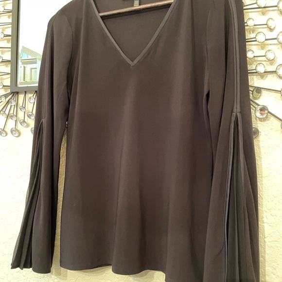 White House Black Market Woman’s Black Long Flutter Sleeve Top size smalll - Picture 3 of 16